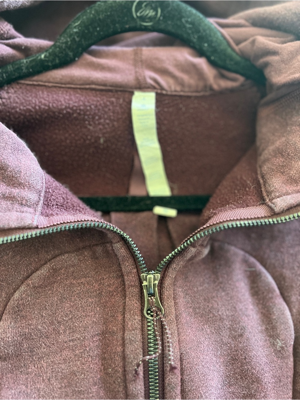 Lululemon Pleat to Street Hoodie size 4 Bordeaux - Picture 12 of 12